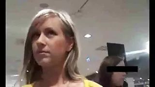 Autêntica garota tai ...
