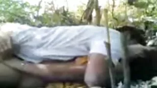 Sexy morena adolesce ...